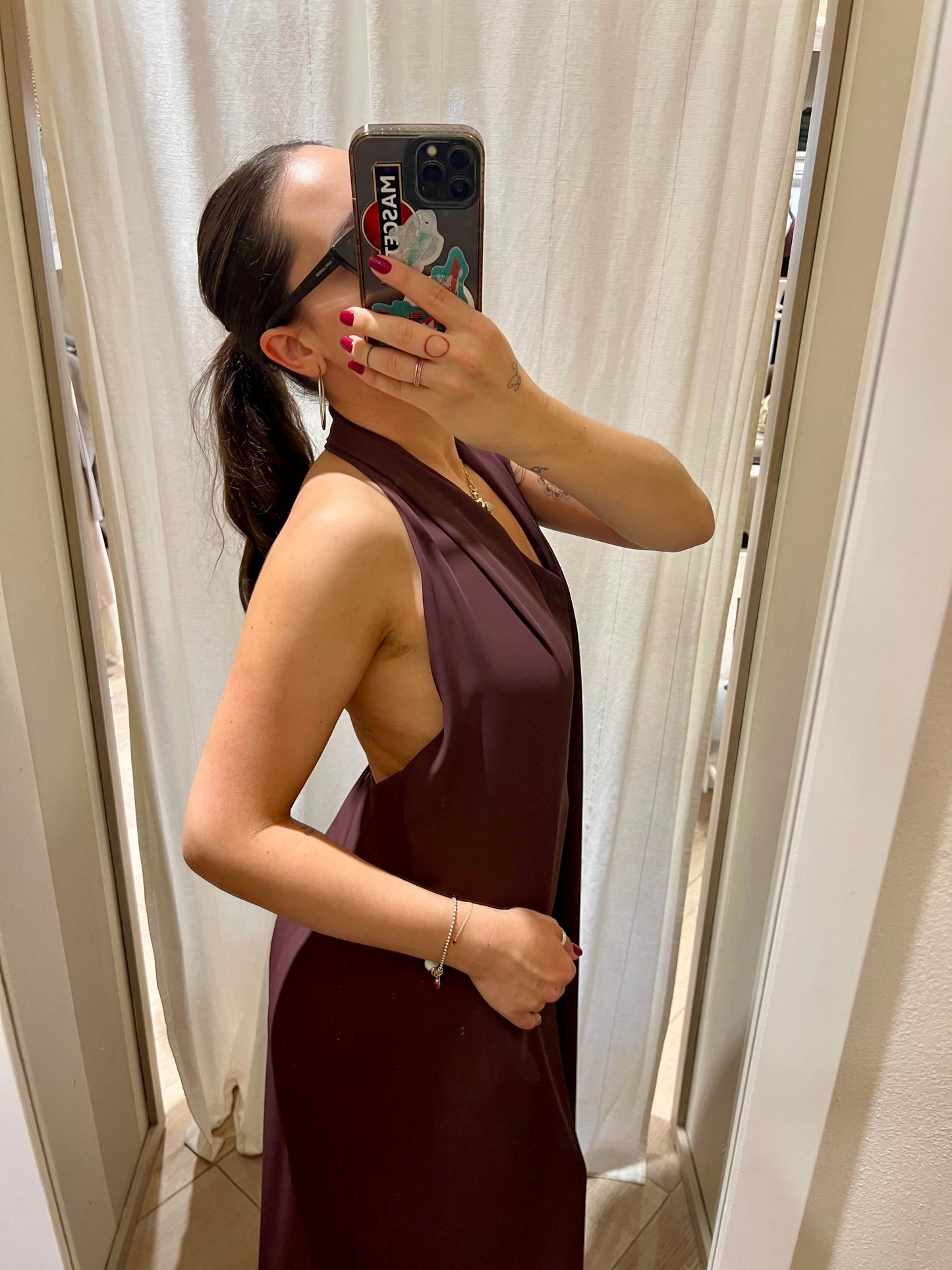Abito lungo elegante in tinta unita