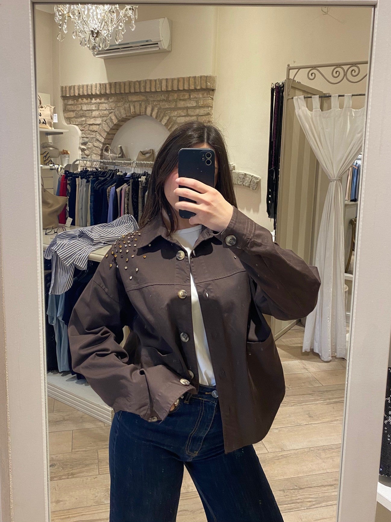 Giacca in denim con applicazioni