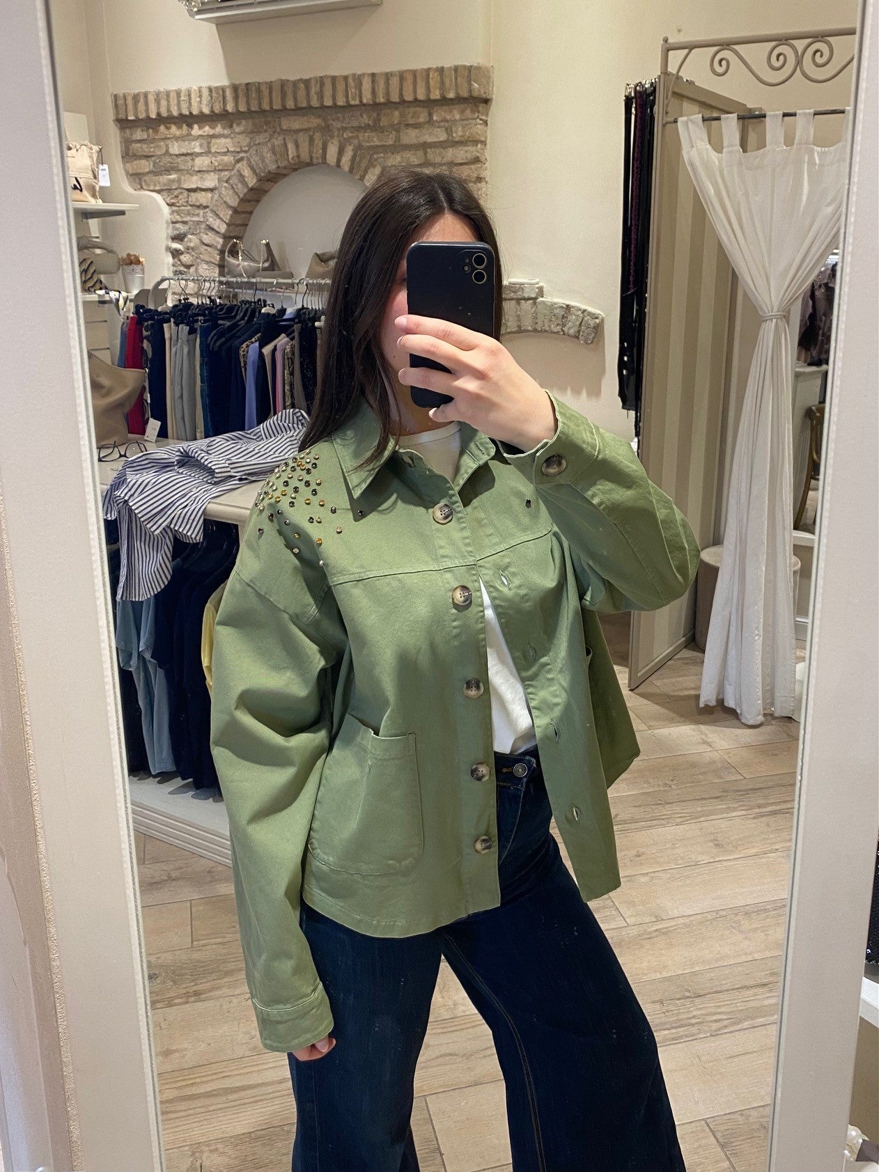 Giacca in denim con applicazioni