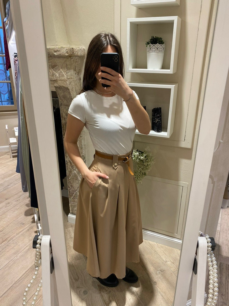 Gonna a pieghe beige