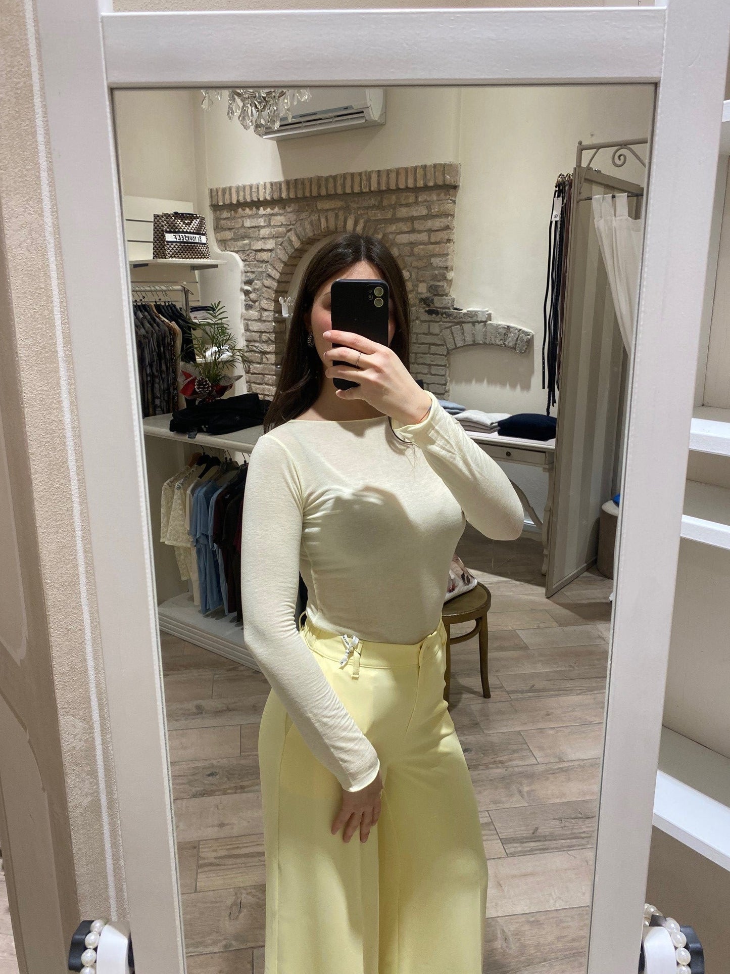 Pantalone palazzo giallo