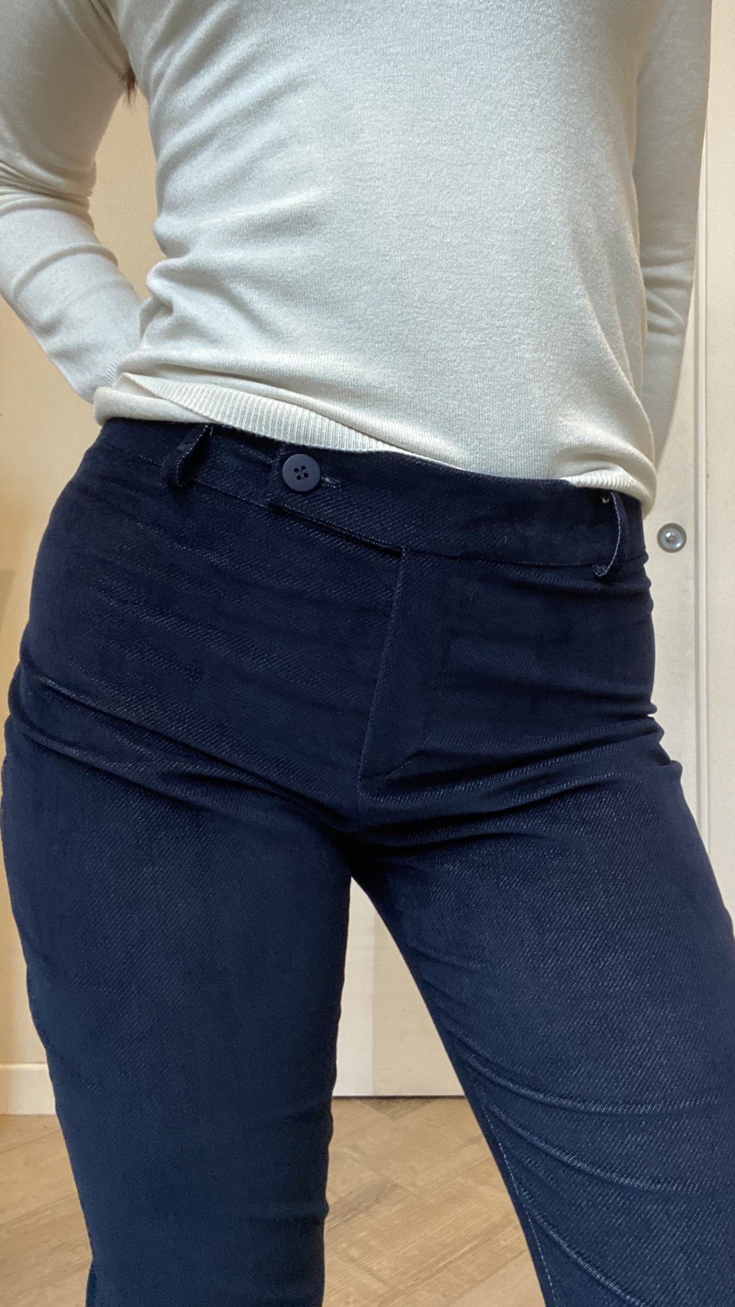 Pantaloni blu navy in velluto