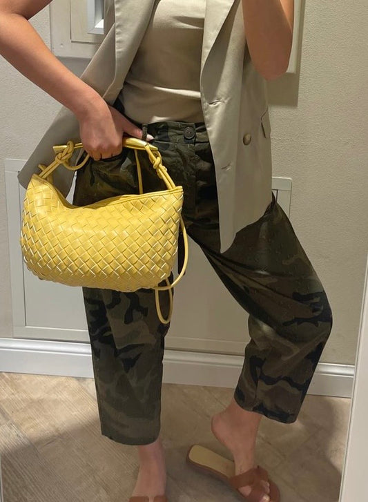 pantalone in sangallo modello carota stampa in camouflage