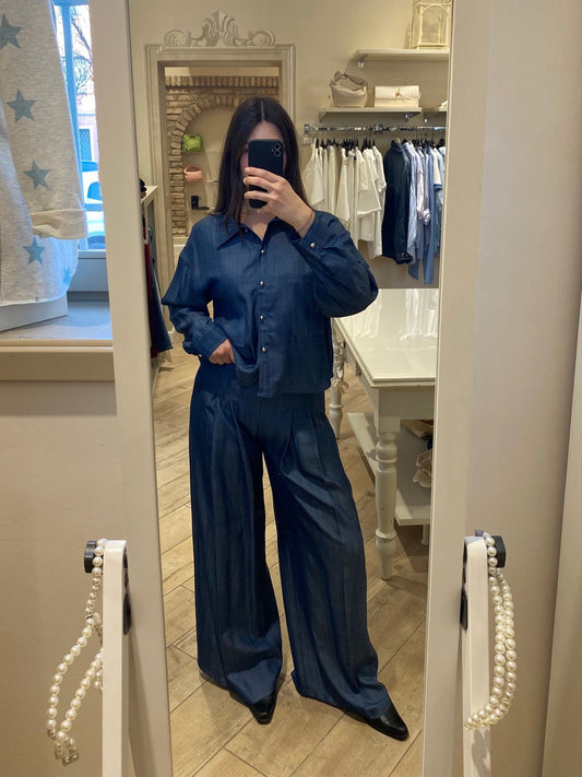 Completo in denim