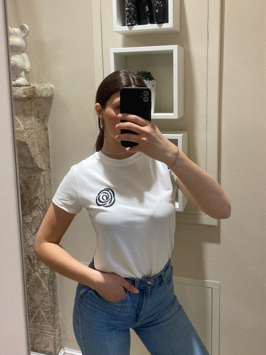 T shirt rosa nera