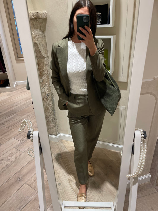 Pantalone sigaretta verde oliva
