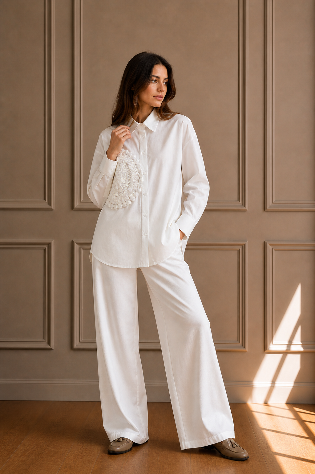 Camicia Over Bianca con Pizzo Ricamato