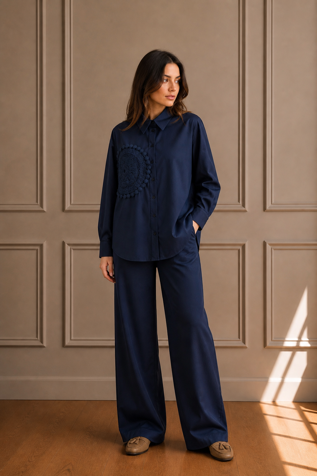 Camicia Over Blu con Pizzo Ricamato